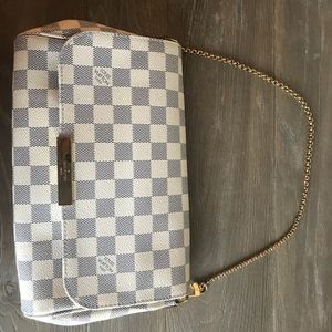 Louis Vuitton Favorite Pm Damier Azur crossbody